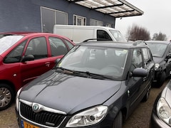 Skoda Fabia Combi - 1.2 TDI Greenline - Advertentie lezen - Bluetooth - Airco