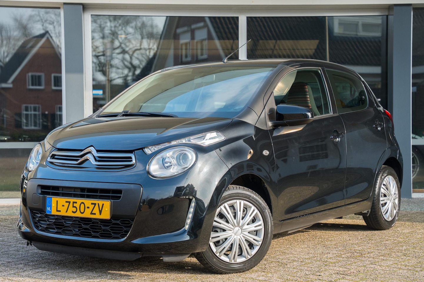 Citroën C1 - 1.0 VTi Feel CAMERA | CARPLAY | ORG NL 2E EIGN | ZEER NETJES - AutoWereld.nl