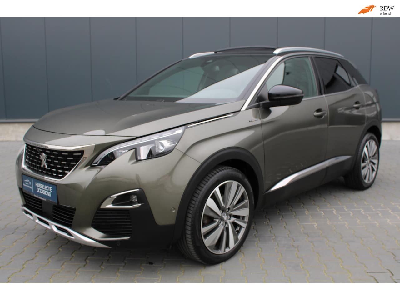 Peugeot 3008 - 1.2 PureTech GT Line Schuifdak - AutoWereld.nl