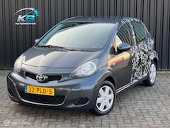 Toyota Aygo - 1.0-12V Comfort Navigator |NIEUWE APK|