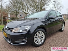Volkswagen Golf - 1.2 TSI Highline 1/2 LEDER +Massage