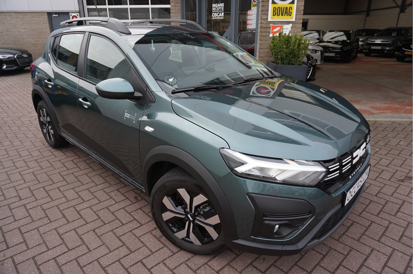 Dacia Sandero Stepway - 1.0 TCe 90 Expression Automaat - AutoWereld.nl