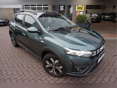 Dacia Sandero Stepway - 1.0 TCe 90 Expression Automaat