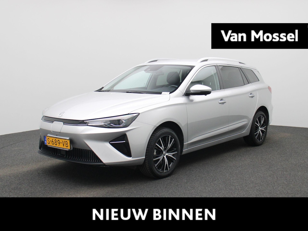 MG MG5 - Long Range Luxury 61 kWh | Trekhaak Afneembaar | 360 Cam | Stoelverwarming | Privacy Glass - AutoWereld.nl