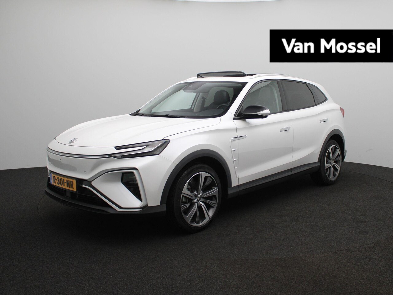 MG Marvel R - 70 kWh Luxury | Leder | Panoramadak | Led Sfeerlicht | 360 Camera | Navi | Apple CarPlay | - AutoWereld.nl