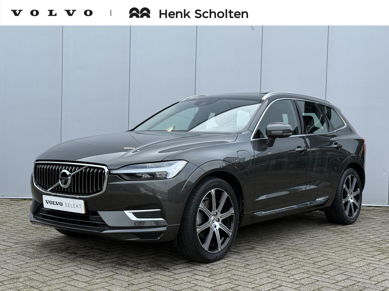Volvo XC60 - T6 Plug-in hybrid AWD 340PK Inscription | Luchtvering | Verwarmde voorstoelen & Stuurwiel - AutoWereld.nl