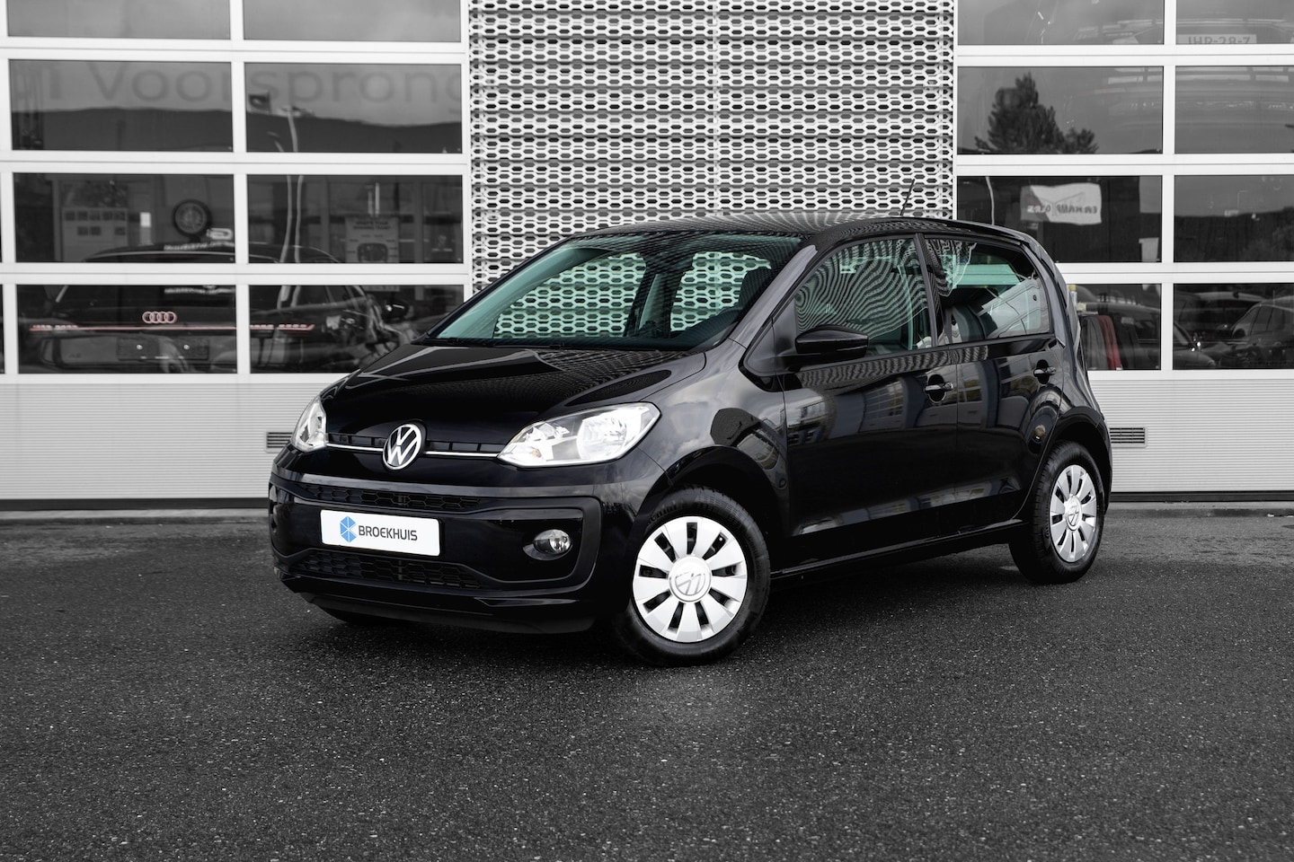 Volkswagen Up! - 1.0 Move | Airco | DAB | Bluetooth | Verwarmde voorstoelen | - AutoWereld.nl