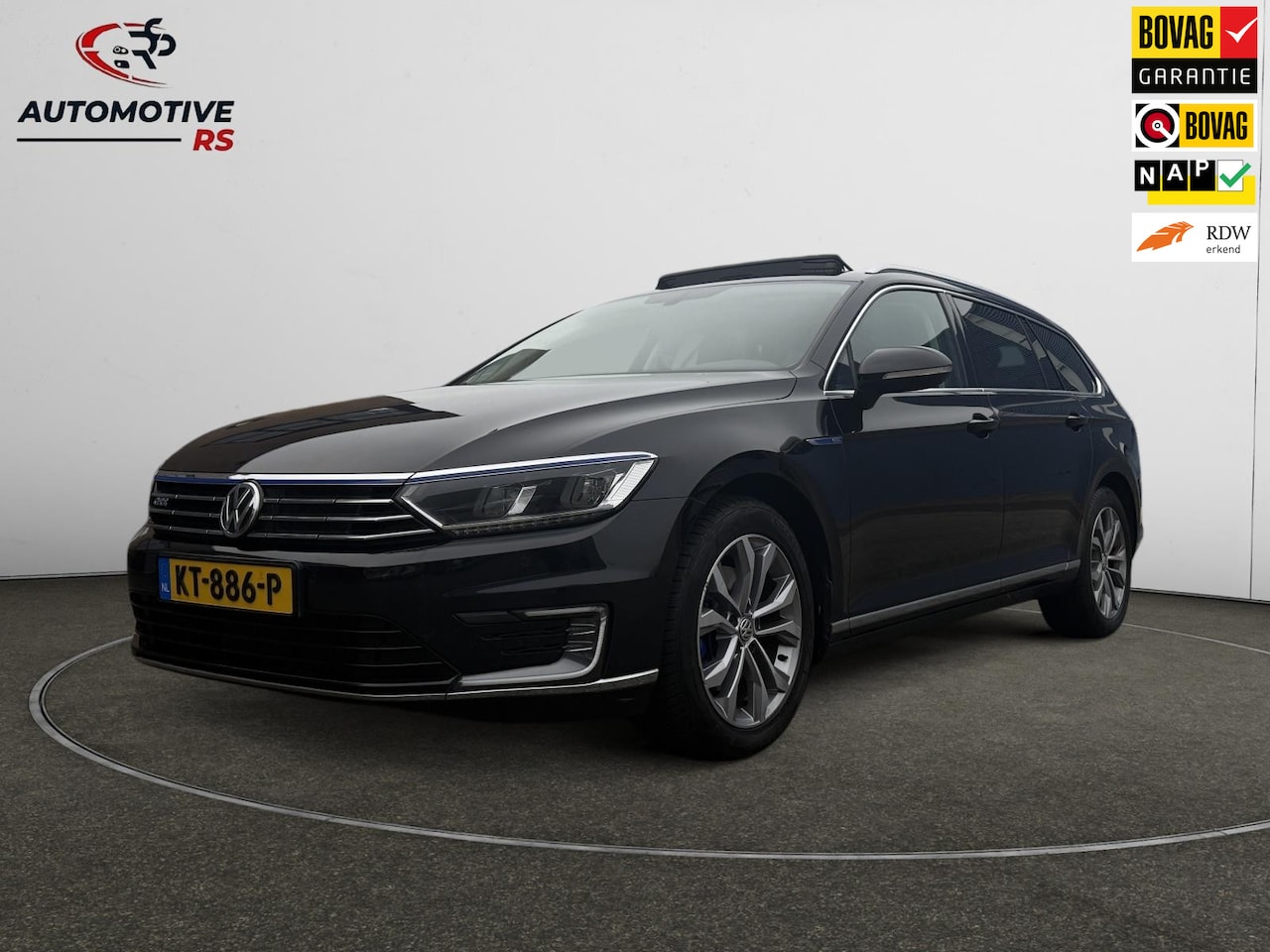Volkswagen Passat Variant - GTE 2016 Navi Pano VirtualCockpit Camera Nap Keyless Carplay ACC DealerOH Leder Led PDC V+ - AutoWereld.nl