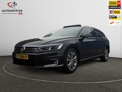 Volkswagen Passat Variant - GTE 2016 Navi Pano VirtualCockpit Camera Nap Keyless Carplay ACC DealerOH Leder Led PDC V+