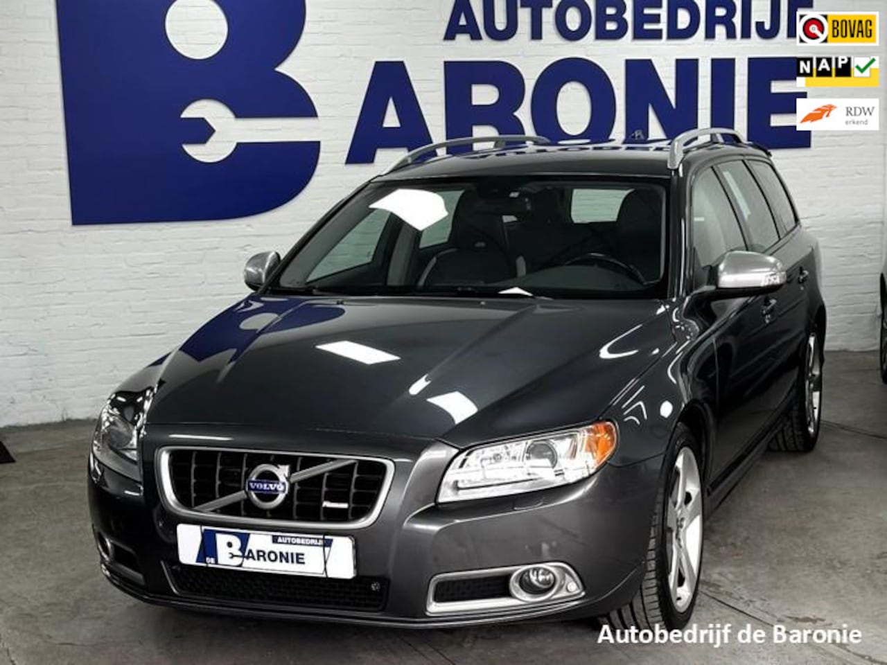 Volvo V70 - 2.0T R-Edition 2.0T R-Edition, camera - AutoWereld.nl