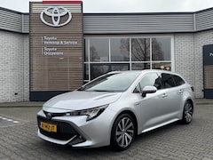 Toyota Corolla Touring Sports - 1.8 Hybrid Dynamic TREHAAK NL-AUTO 1E-EIG DEALER-OND NAVI APPLE/ANDROID LED KEYLESS CAMERA