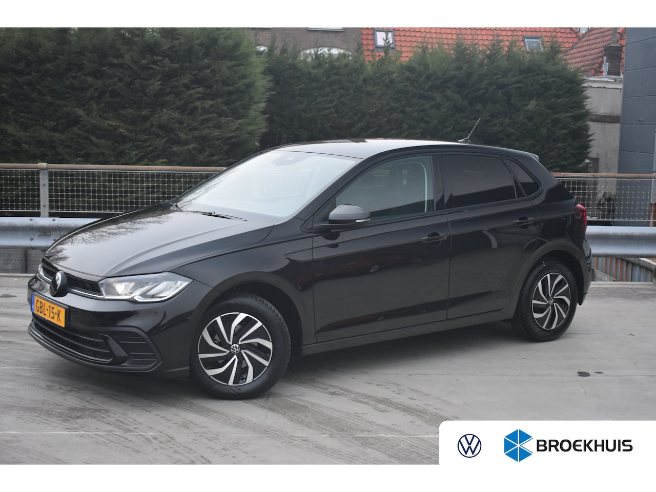 Volkswagen Polo - 1.0 TSI 95PK Life Edition | STOELVERW. | CAMERA | NAVIGATIE | ALL SEASSON | FULL LED | ADA - AutoWereld.nl