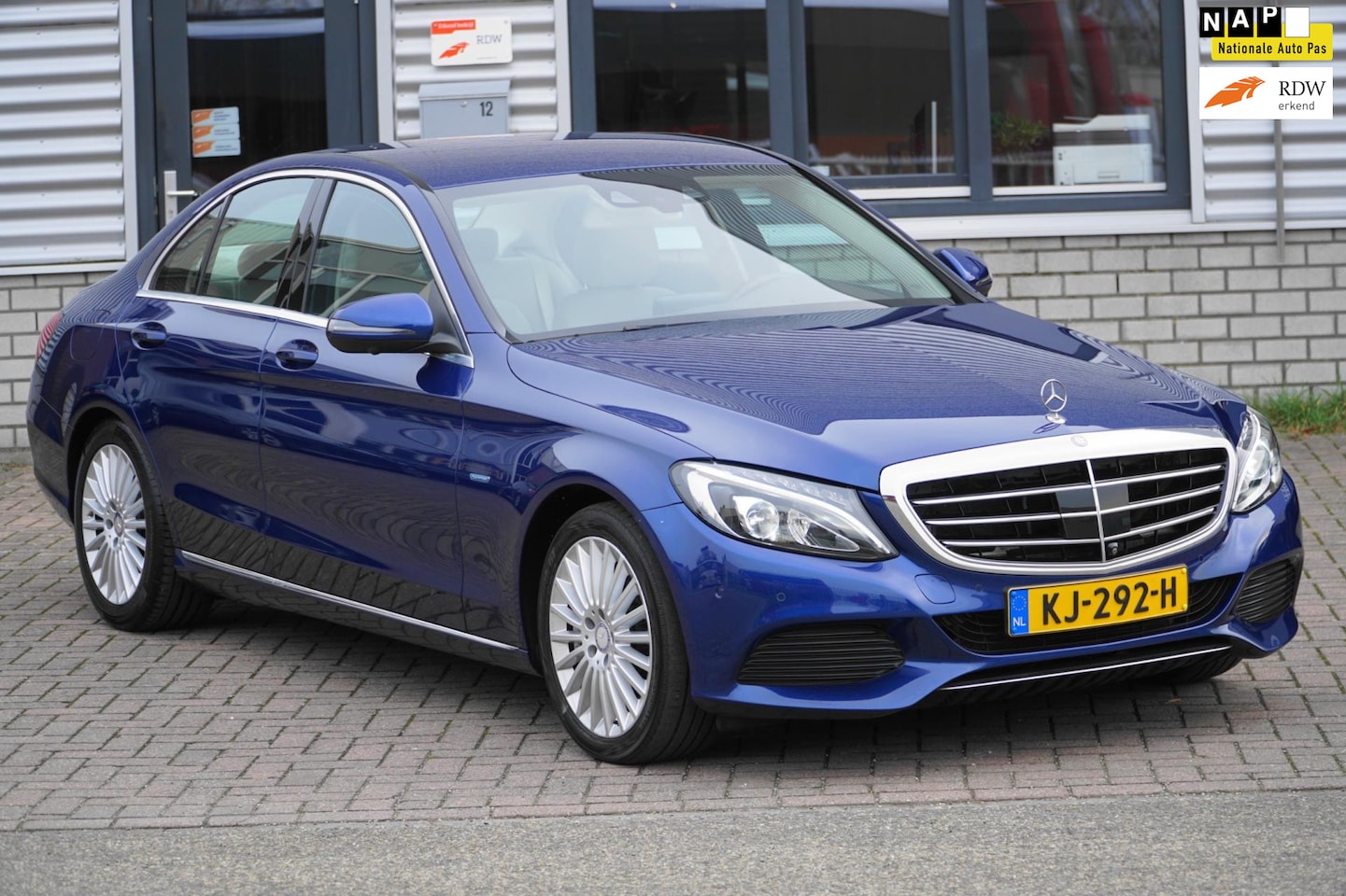 Mercedes-Benz C-klasse - 350 e BURMEISTER CAMERA, ADAPTIEF CRUISE - AutoWereld.nl