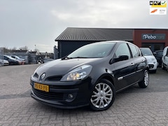 Renault Clio - 1.6-16V Rip Curl