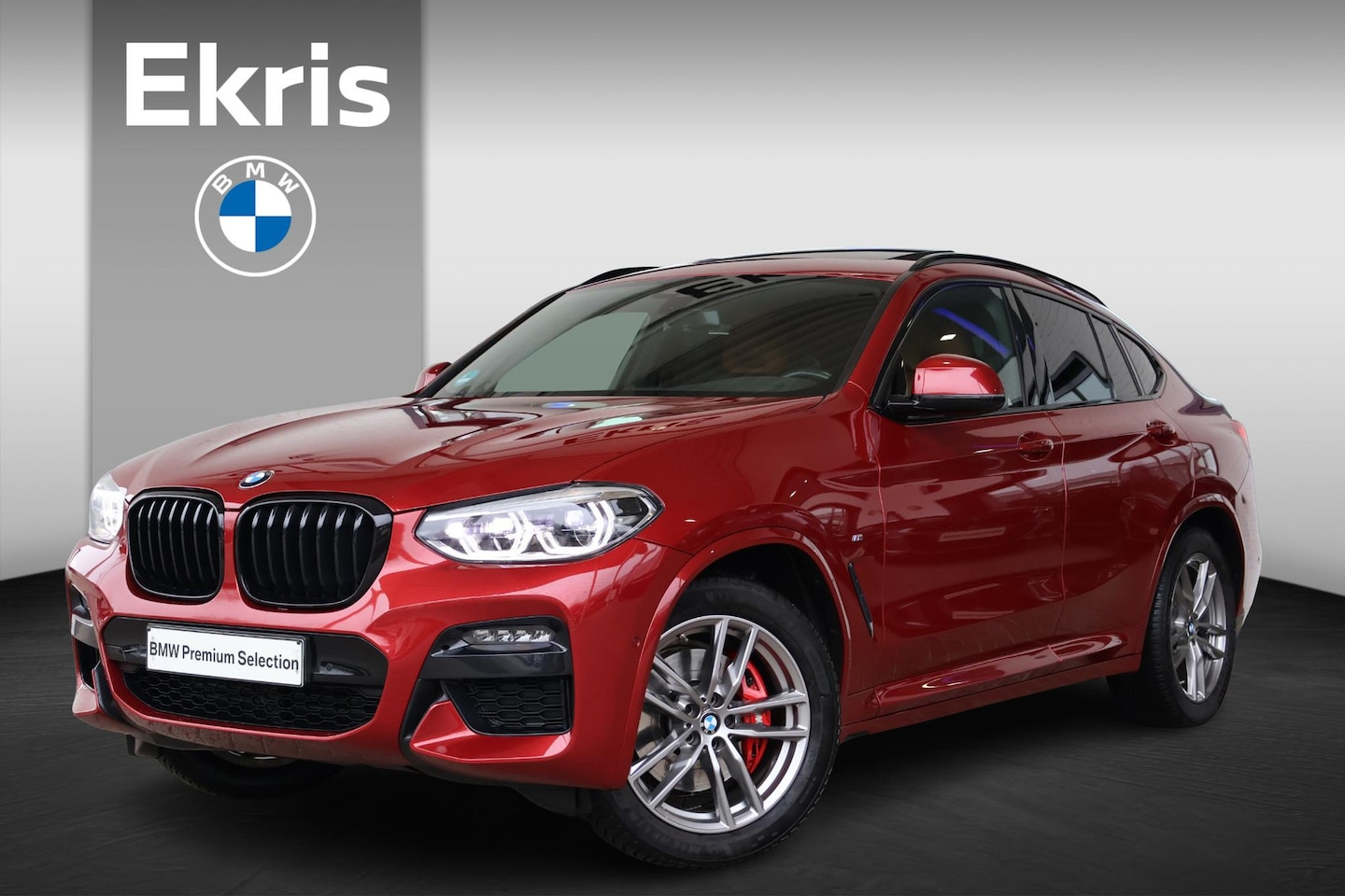 BMW X4 - xDrive20i High Executive | M Sport | Trekhaak | Voorstoelen Verwarmd - AutoWereld.nl