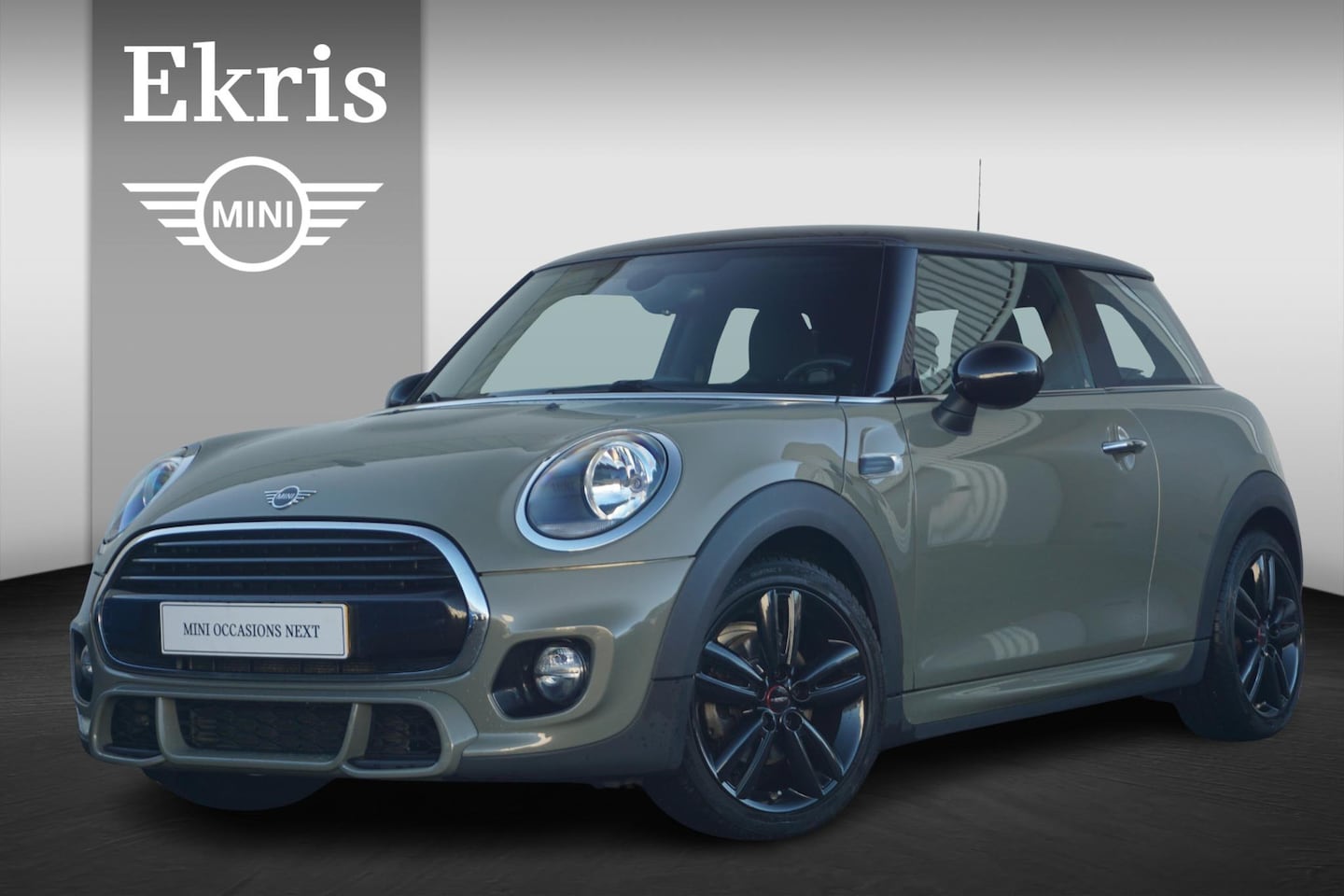 MINI Cooper - 3-deurs | John Cooper Works Pakket | Cruise Control | Parkeersensoren Achter | JCW-Sportst - AutoWereld.nl