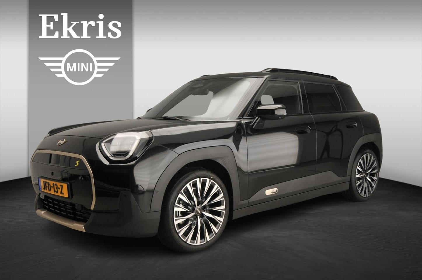 MINI Aceman - SE JCW Sportstoelen / Trekhaak / Harman-Kardon / Head-up / Getint glas / Alu wielen 19 inc - AutoWereld.nl