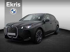 BMW iX - xDrive45 M Sportpakket Pro | Stuurwielrand Verwarmd | Comfort Access | M Multifunctionele