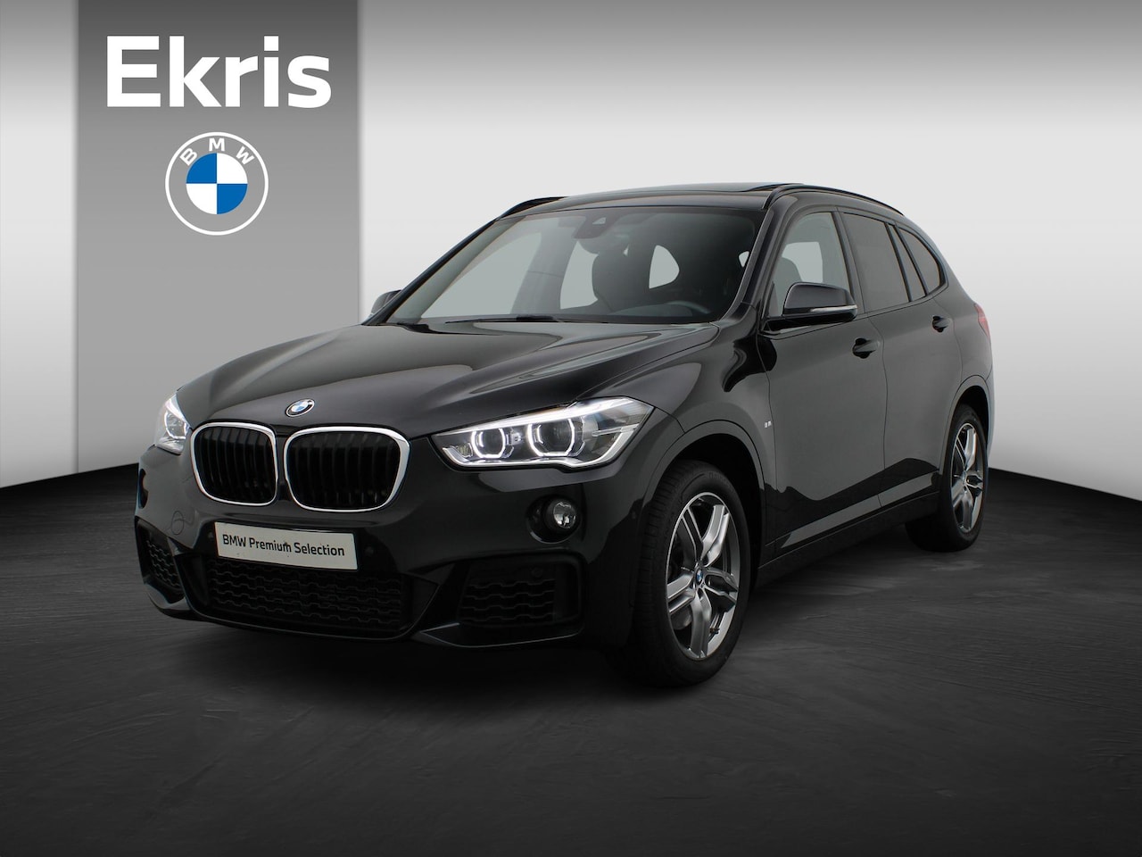 BMW X1 - sDrive20i High Executive | M Sportpakket | Achteruitrijcamera | Panoramadak | Driving Assi - AutoWereld.nl