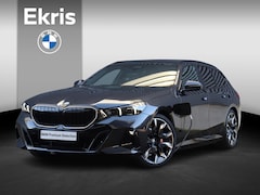 BMW 5-serie Touring - 530e | M Sportpakket Pro | Panodak | Trekhaak | Head-Up | Bowers & Wilkins | Driving Assis