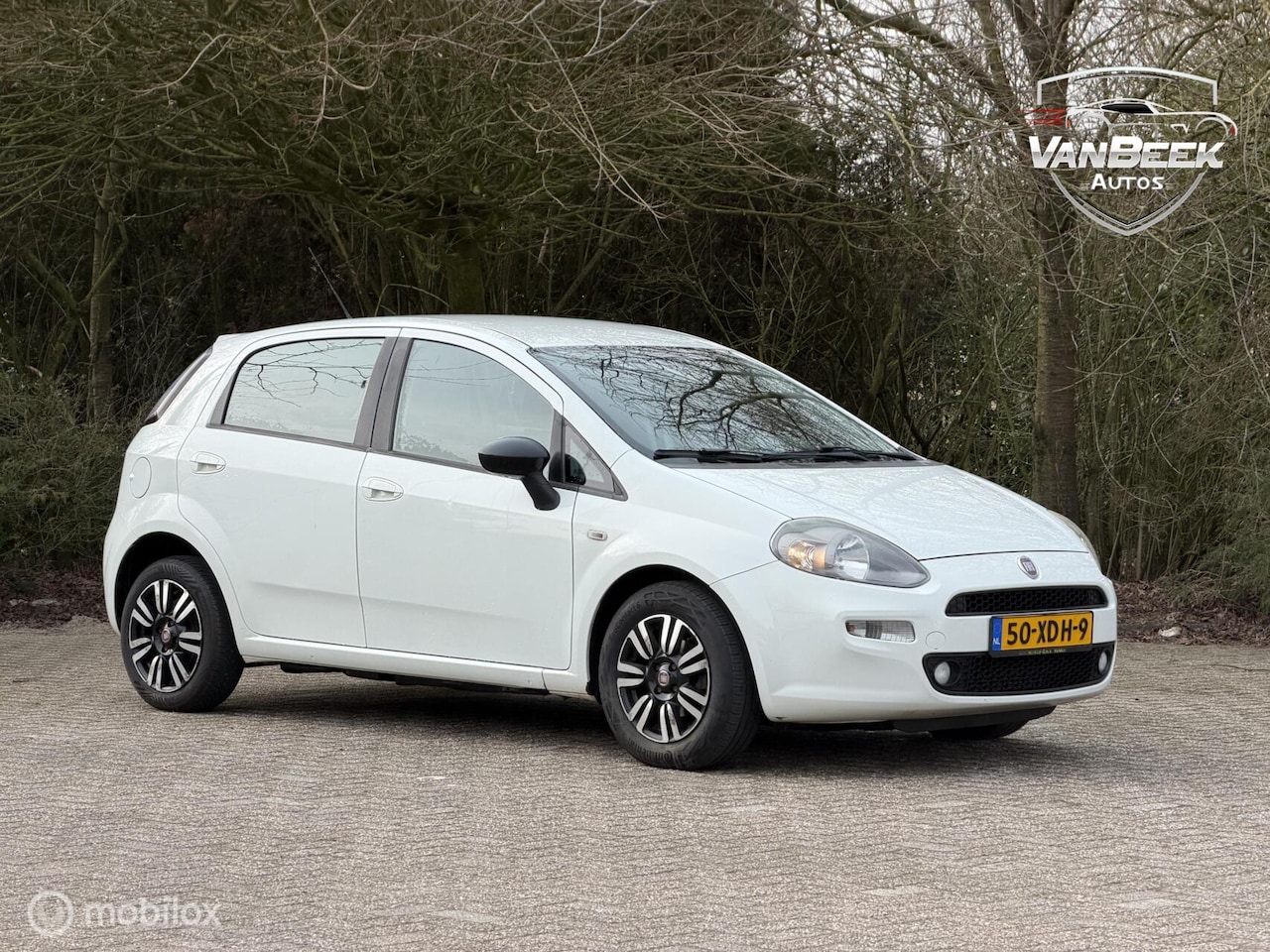 Fiat Punto Evo - 0.9 TwinAir Lounge Apk Airco Nap - AutoWereld.nl