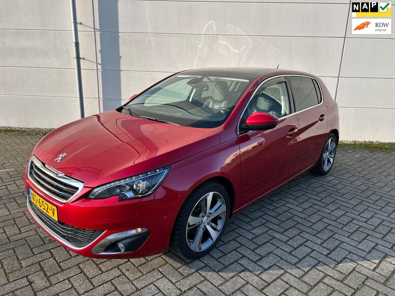 Peugeot 308 - 1.2 PureTech Blue Lease Premium Leder Stoelverwarming Navi Pano Trekhaak - AutoWereld.nl