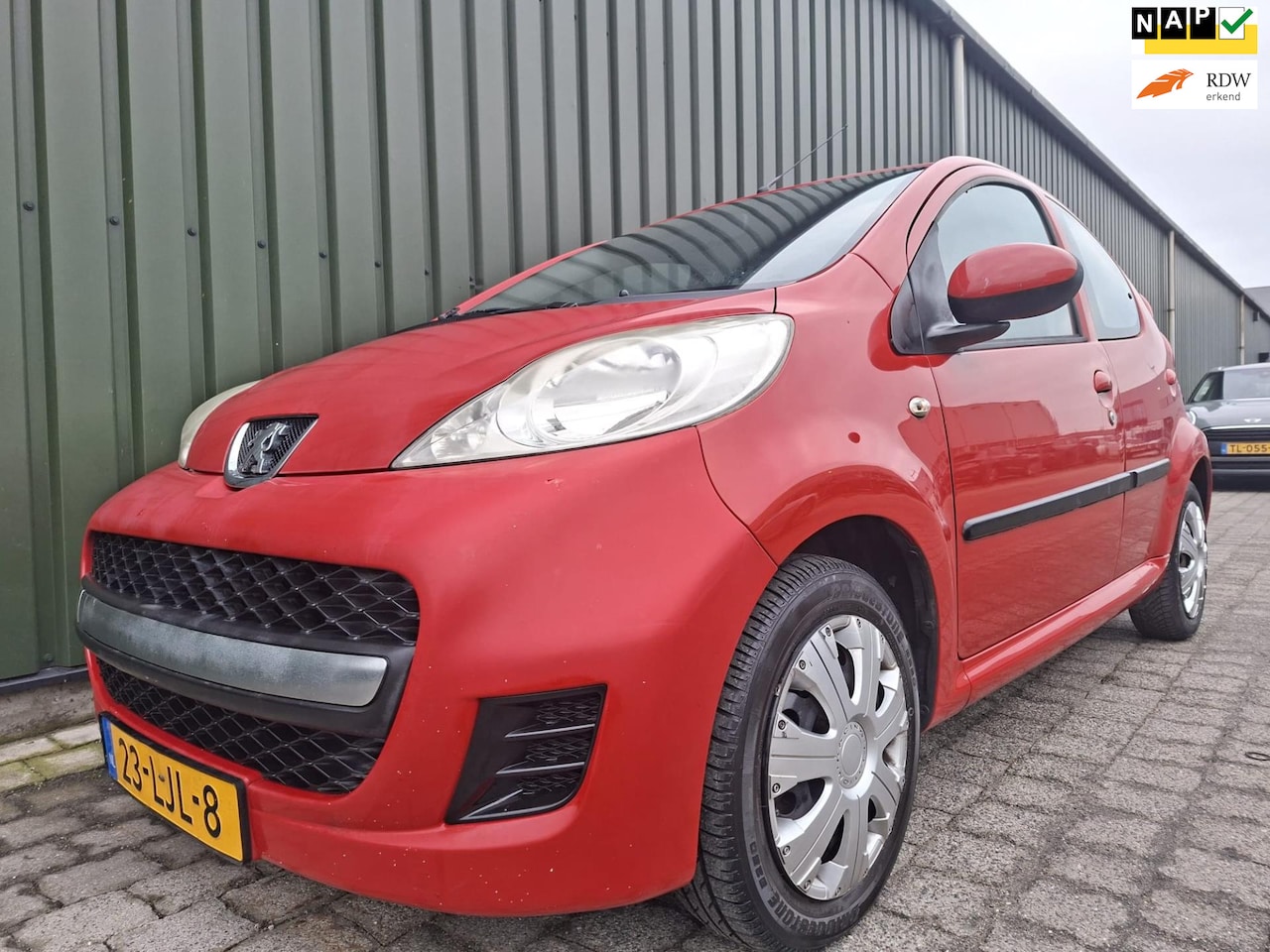 Peugeot 107 - 1.0-12V XS 1.0-12V XS - AutoWereld.nl