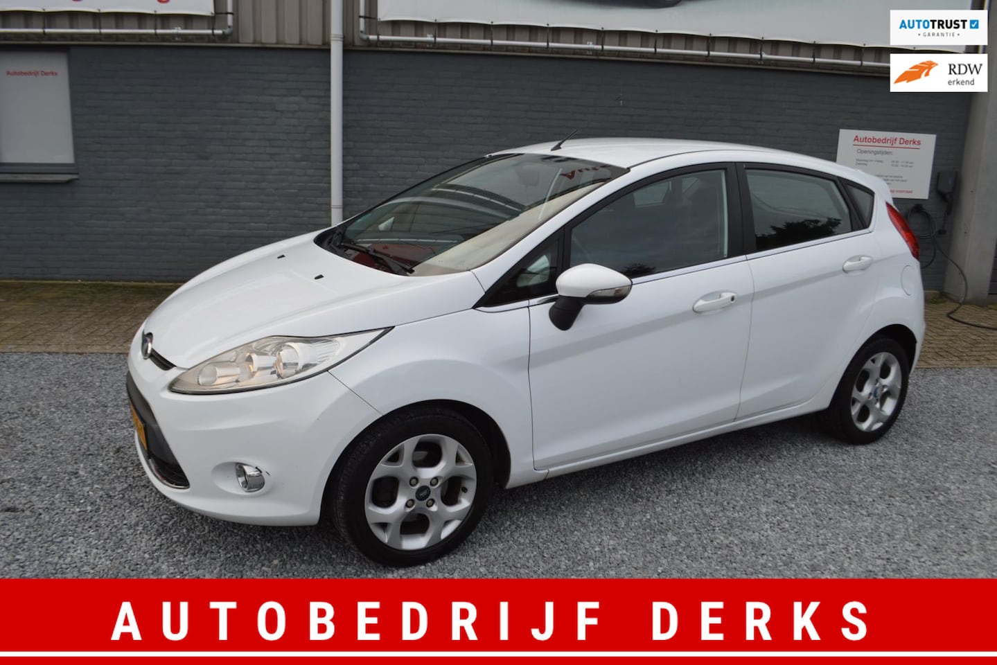 Ford Fiesta - 1.25 Trend Airco 5Drs Stuurbekrachtiging Garantie - AutoWereld.nl
