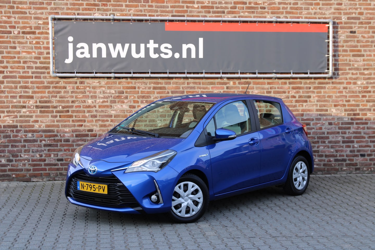 Toyota Yaris - 1.5 Hybrid Active Plus - AutoWereld.nl