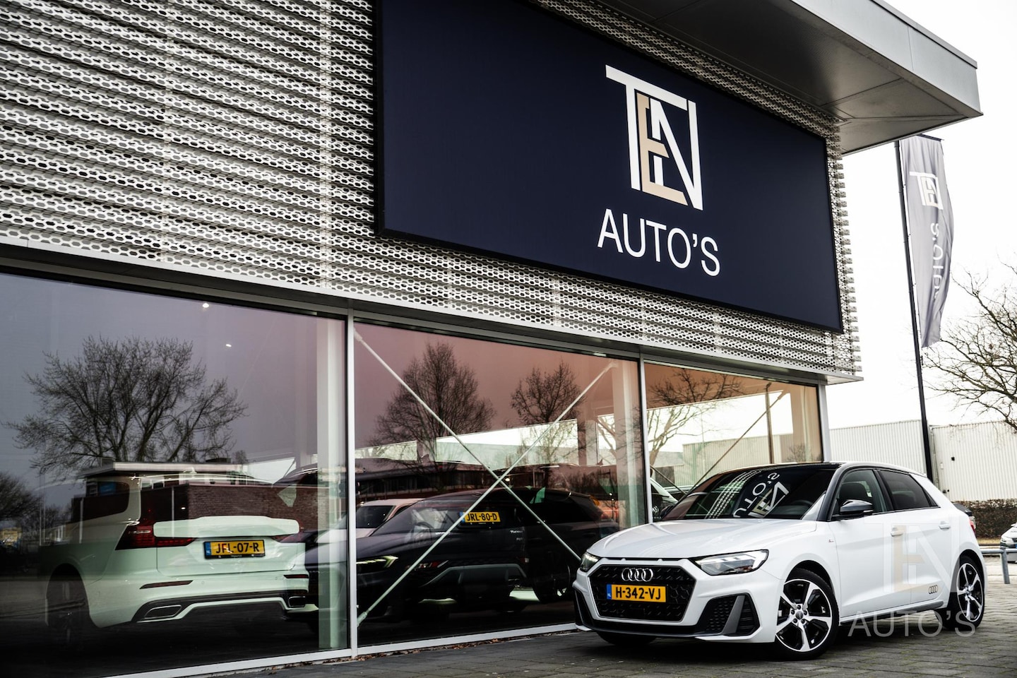 Audi A1 Sportback - 25 TFSI S-Line | CarPlay | Digitaal Display | LED | 17" | NL-auto - AutoWereld.nl