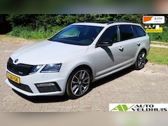Skoda Octavia Combi - 2.0 TSI RS 245 Business VRS PANO-DAK/TREKHAAK/CAMERA/STOELVER/