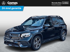 Mercedes-Benz GLB - 200 Business Solution AMG | Trekhaak afneembaar | Panoramadak | Night pakket | Achteruitri