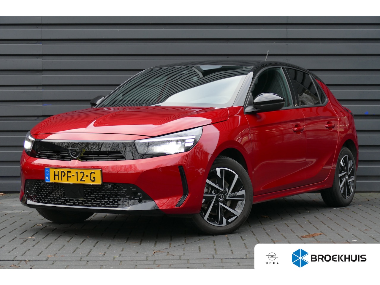 Opel Corsa - 1.2 TURBO 100PK YES / NAVI / LED / AIRCO / PDC / 16"LMV / WINTERPAKKET / BLUETOOTH / CRUIS - AutoWereld.nl