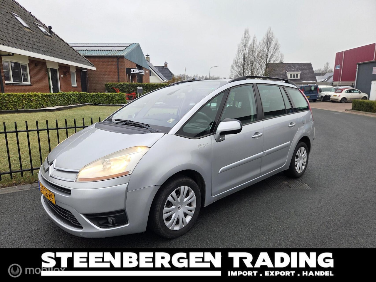 Citroën Grand C4 Picasso - 1.8-16V Ambiance 7p. 1.8-16V Ambiance 7p. NIEUWE APK - AutoWereld.nl