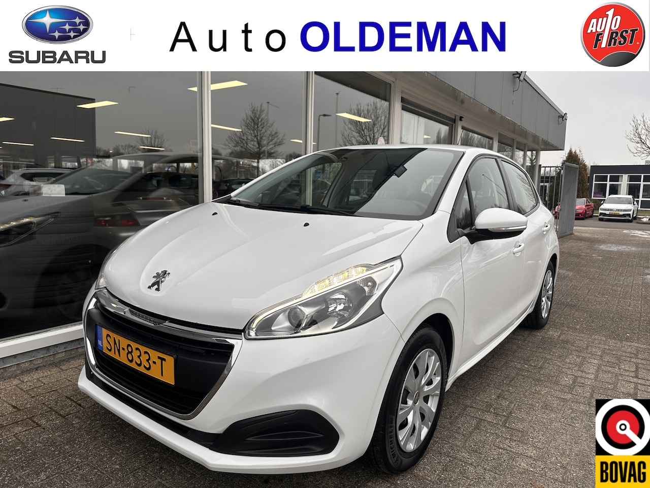 Peugeot 208 - 1.2 PureTech Blue Lion NAVI,CARPLAY,CRUISE - AutoWereld.nl
