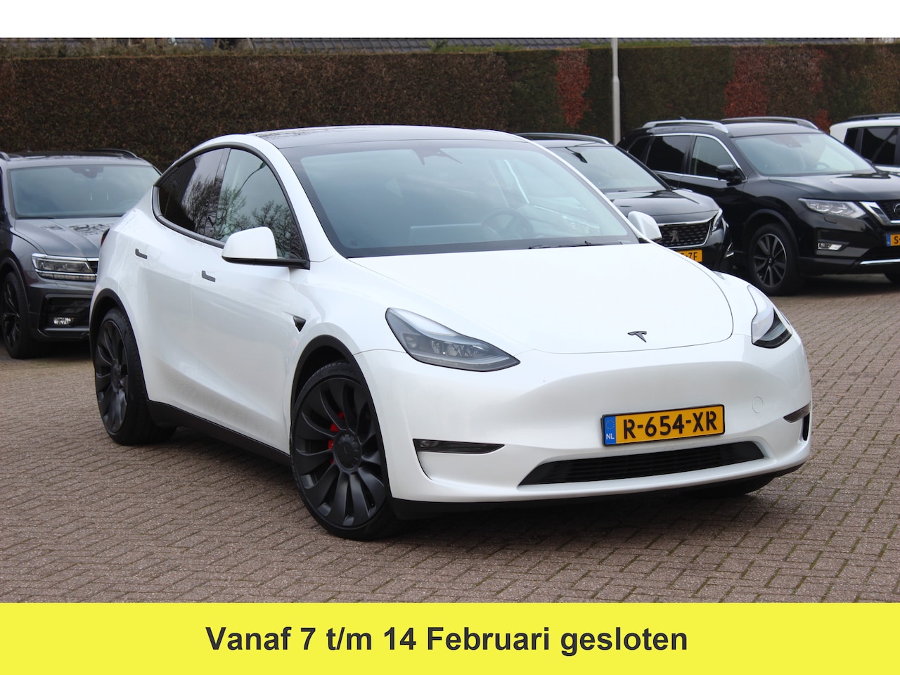Tesla Model Y - Performance AWD 75 kWh / Trekhaak / Autopilot / Panoramadak / Camera / 21'' / Keyless / Le - AutoWereld.nl