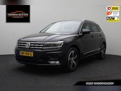 Volkswagen Tiguan - 1.4 TSI ACT Connected Series 2017 | Trekhaak | Massage Stoel | Airco | Panoramadak | Cruis
