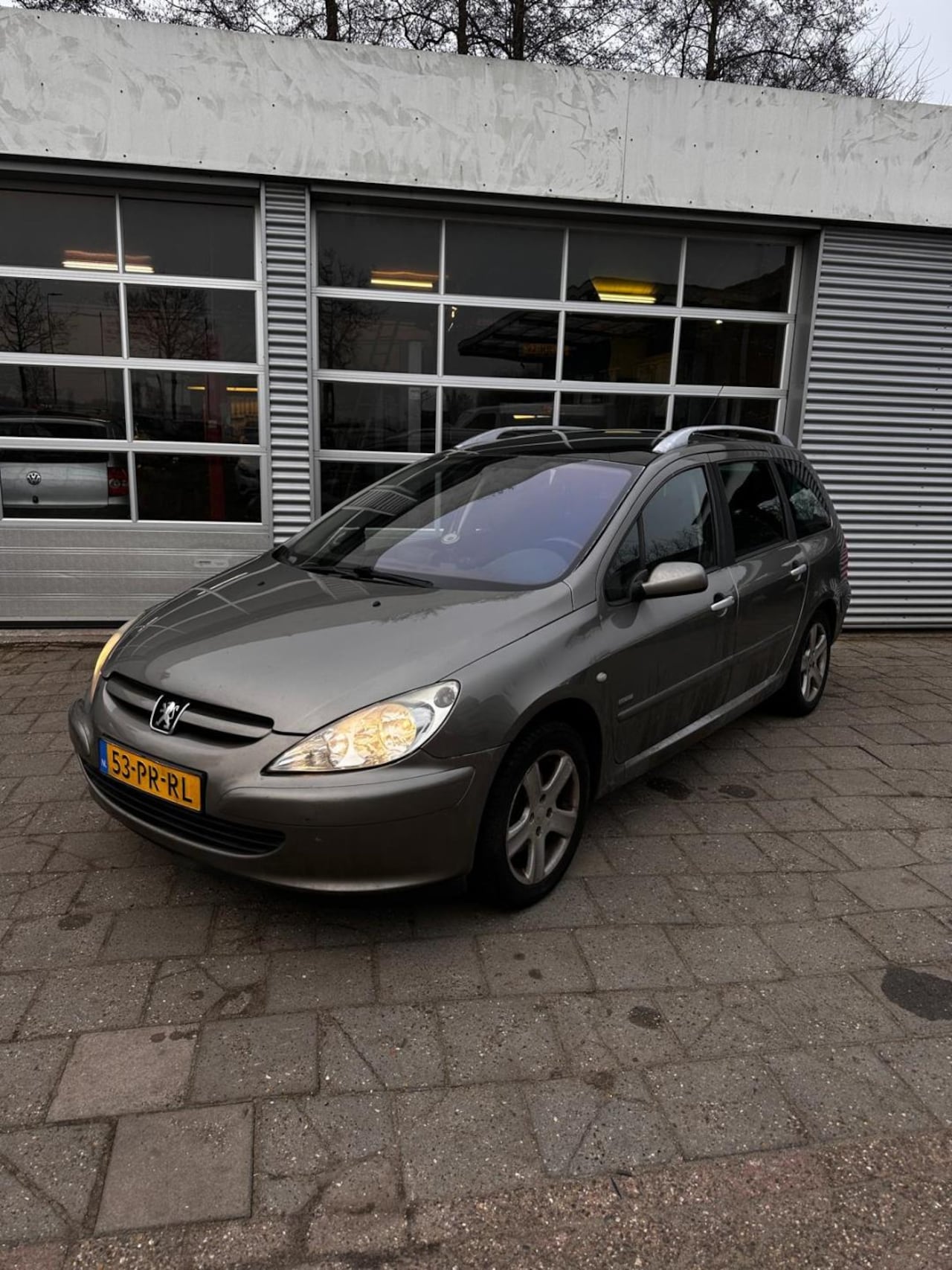Peugeot 307 SW - 2.0 16V Navtech - Export - Panoramadak - Climate Control - 7 Pers. - AutoWereld.nl