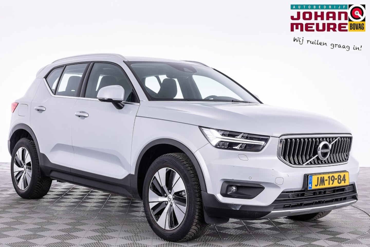 Volvo XC40 - 1.5 T4 Recharge Inscription | Full LED | NAVI | ECC | PDC - AutoWereld.nl