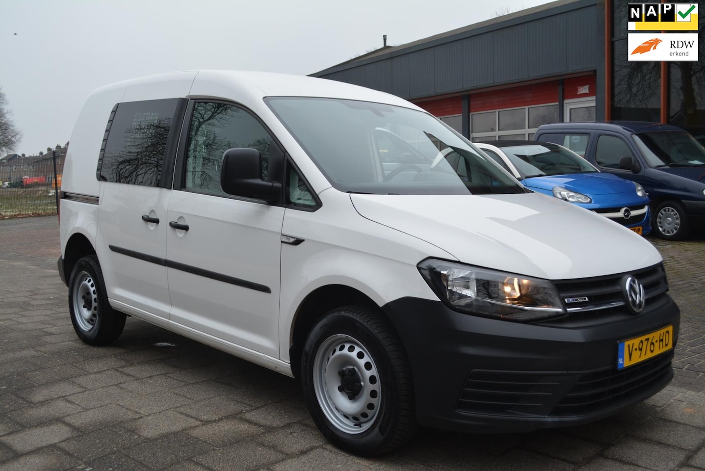 Volkswagen Caddy - 1.4 TGI L1H1 EcoFuel Trendline 1.4 TGI L1H1 EcoFuel Trendline - AutoWereld.nl