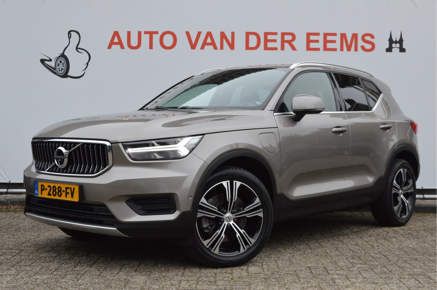 Volvo XC40 - 1.5 T4 Recharge Inscription NL-auto / Leder Comfortstoelen - AutoWereld.nl