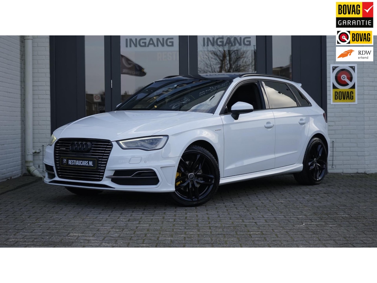 Audi A3 Sportback - 1.4 e-tron S-Line BLACK OPTIK-AUTOMAAT-ALCANTARA-BANG OLUFSEN-CRUISE-CLIMA-KEYLESS-PANORAM - AutoWereld.nl