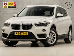 BMW X1 - sDrive18i Sport 141Pk Automaat (NAVIGATIE, CLIMATE, PARKEERSENSOREN, SPORTSTOELEN, GETINT