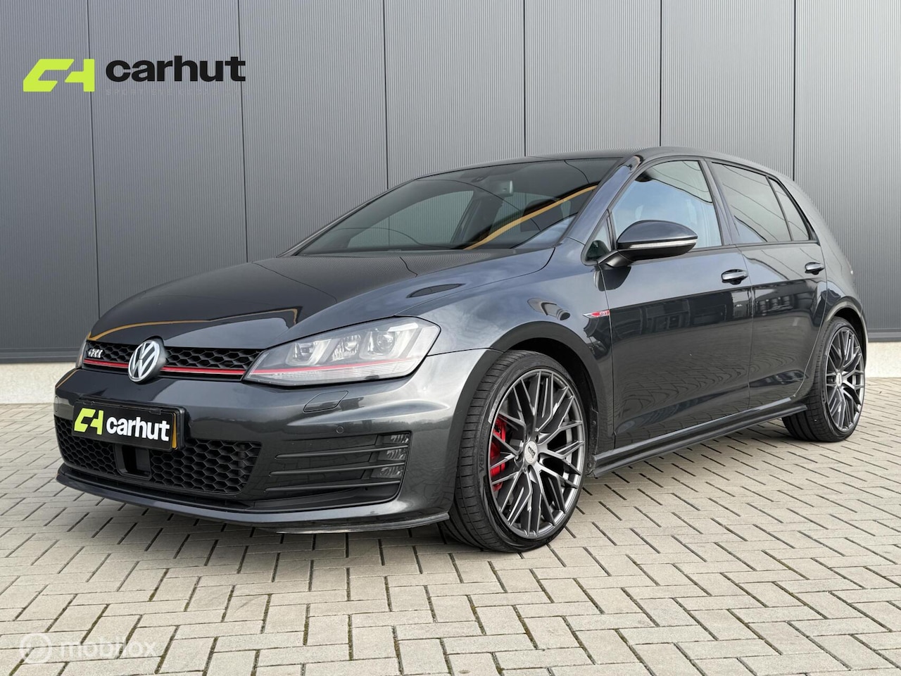 Volkswagen Golf - 2.0 TSI GTI Performance. dealer ond. 19 inch LM - AutoWereld.nl