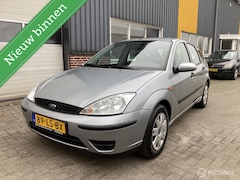 Ford Focus - 1.6-16V Cool Edition