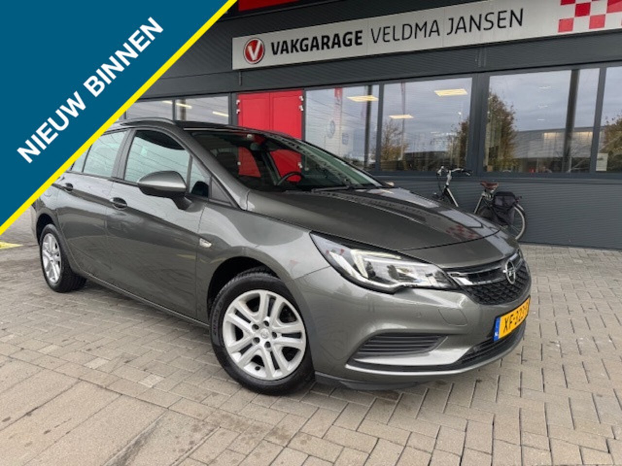 Opel Astra Sports Tourer - 1.0 TURBO 105 PK ONLINE EDITION (77.000 KM!) - AutoWereld.nl