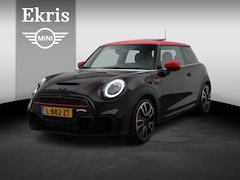 MINI John Cooper Works - 3-deurs Comfort Plus Pakket | 18" JCW Circuit Spoke | Stuurwielrand Verwarmd | Glazen pano