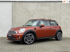 MINI Cooper - 1.6 PANO Airco Stoelverwarming 17 inch
