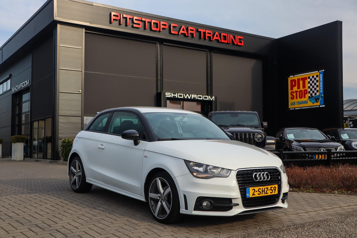 Audi A1 - 1.2 TFSI S-Line, NL Auto, Cruise, Airco, zwarte details! - AutoWereld.nl