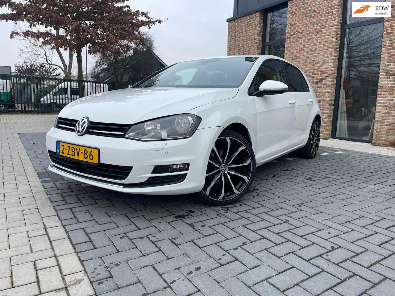 Volkswagen Golf - 1.2 TSI Highline EXPORT ONLY - AutoWereld.nl